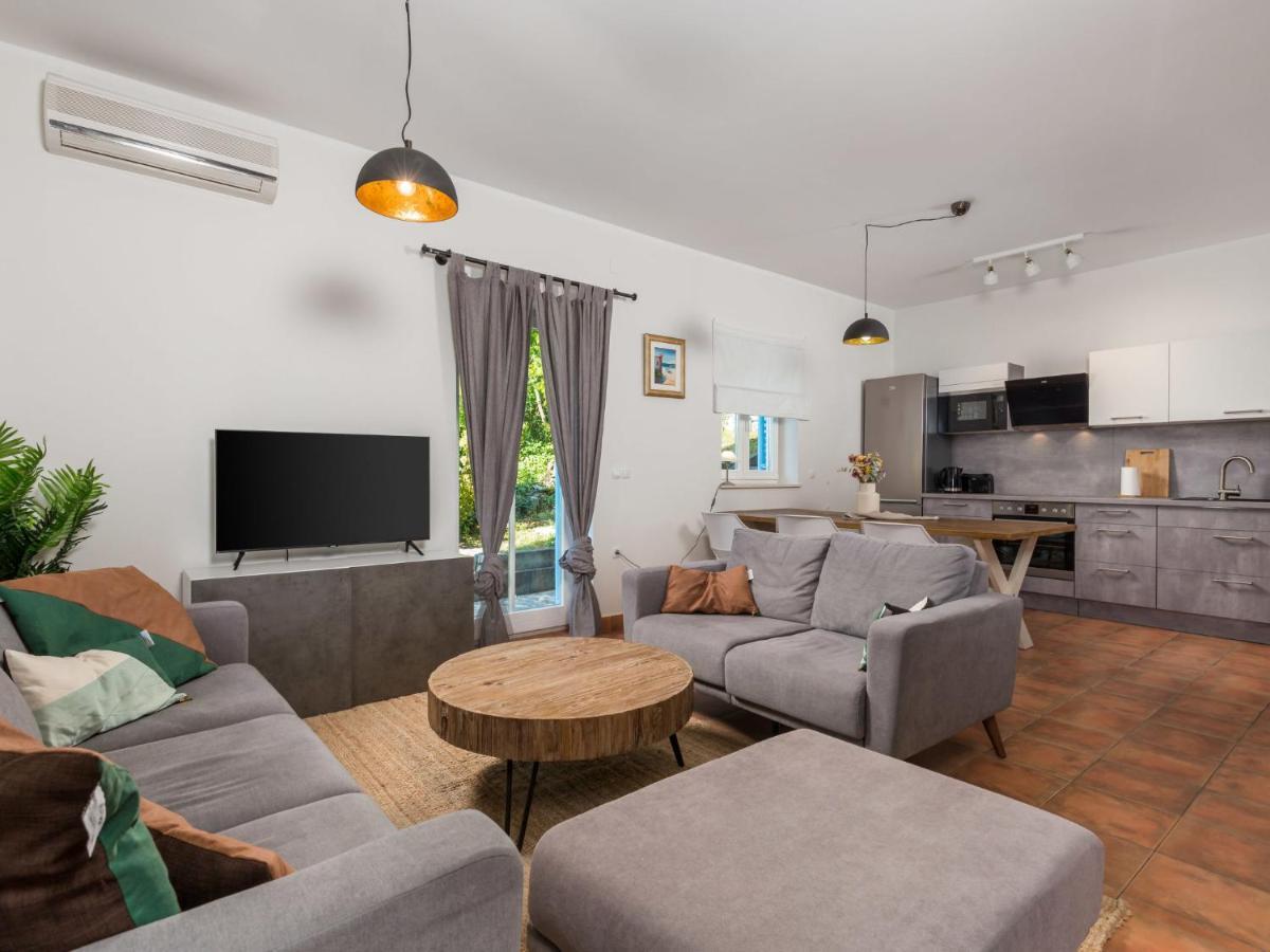 Holiday Home Casa Albertina-2 By Interhome Martina エクステリア 写真