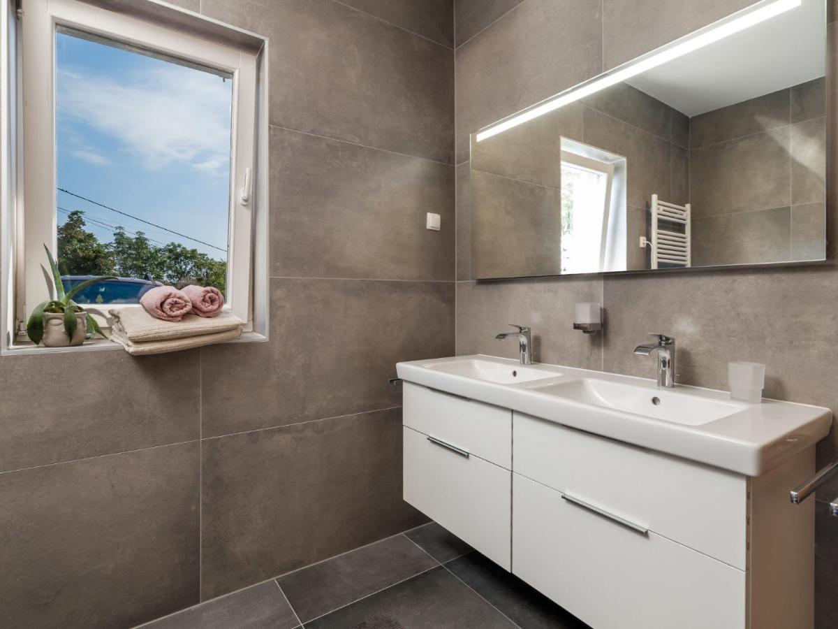 Holiday Home Casa Albertina-2 By Interhome Martina エクステリア 写真
